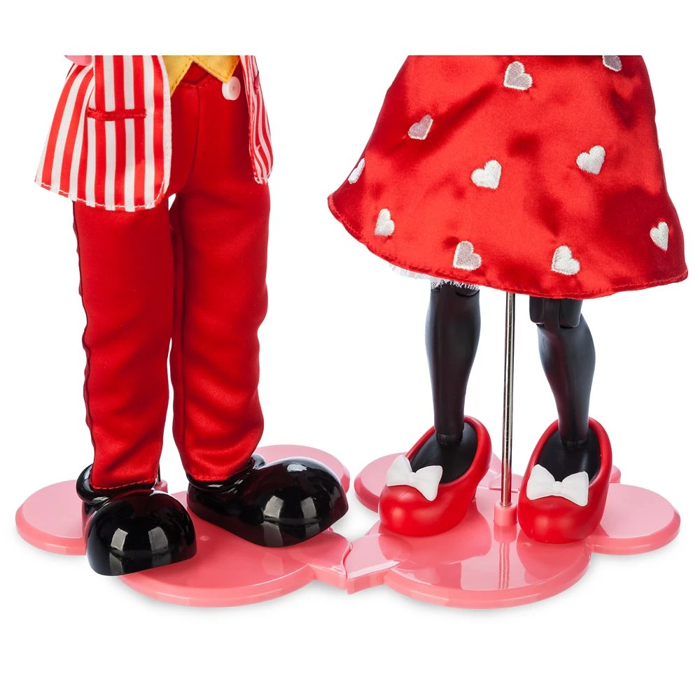 Disney Mickey Mouse And Minnie Mouse Valentine's Day Limited Edition Doll Set – 12'' 6 Disney Mickey Mouse And Minnie Mouse Valentine's Day Limited Edition Doll Set – 12'' - Image 6