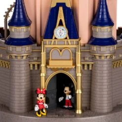 Cinderella Castle Playset – Walt Disney World -Fashion Clothing Store 1714047402031 3