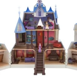 Disney Frozen 2 Castle Playset -Fashion Clothing Store 1714047620009 4