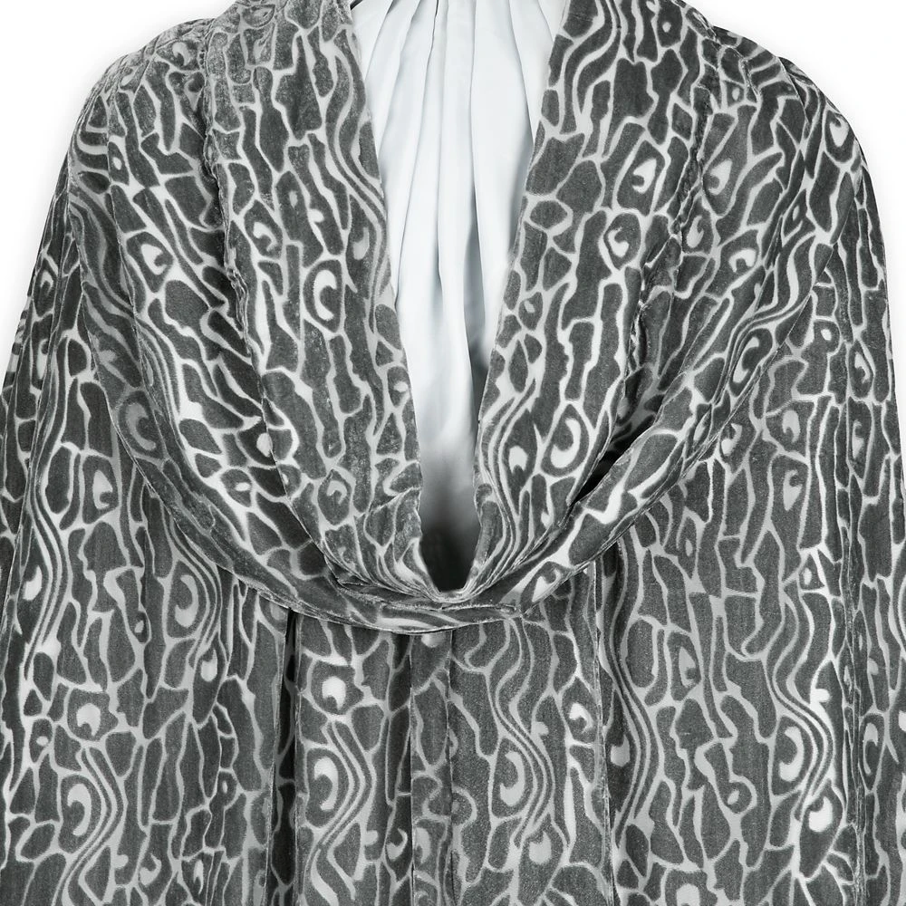 Disney Padmé Amidala Cloak For Adults – Star Wars 7 Disney Padmé Amidala Cloak For Adults – Star Wars - Image 7