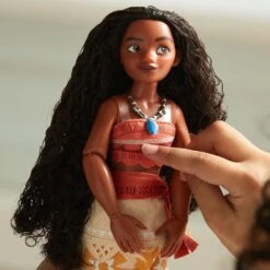 Disney Moana Classic Doll – 10 1/2'' -Fashion Clothing Store 6001040901702 5