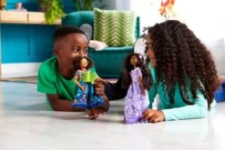 Disney Mirabel Singing Doll – Encanto -Fashion Clothing Store 6002059731814 7