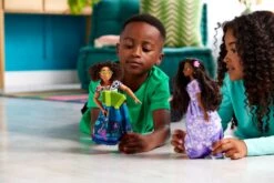 Disney Mirabel Singing Doll – Encanto -Fashion Clothing Store 6002059731814 8