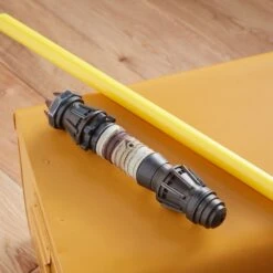Disney Rey Skywalker LIGHTSABER – Star Wars -Fashion Clothing Store 6106047624590 3